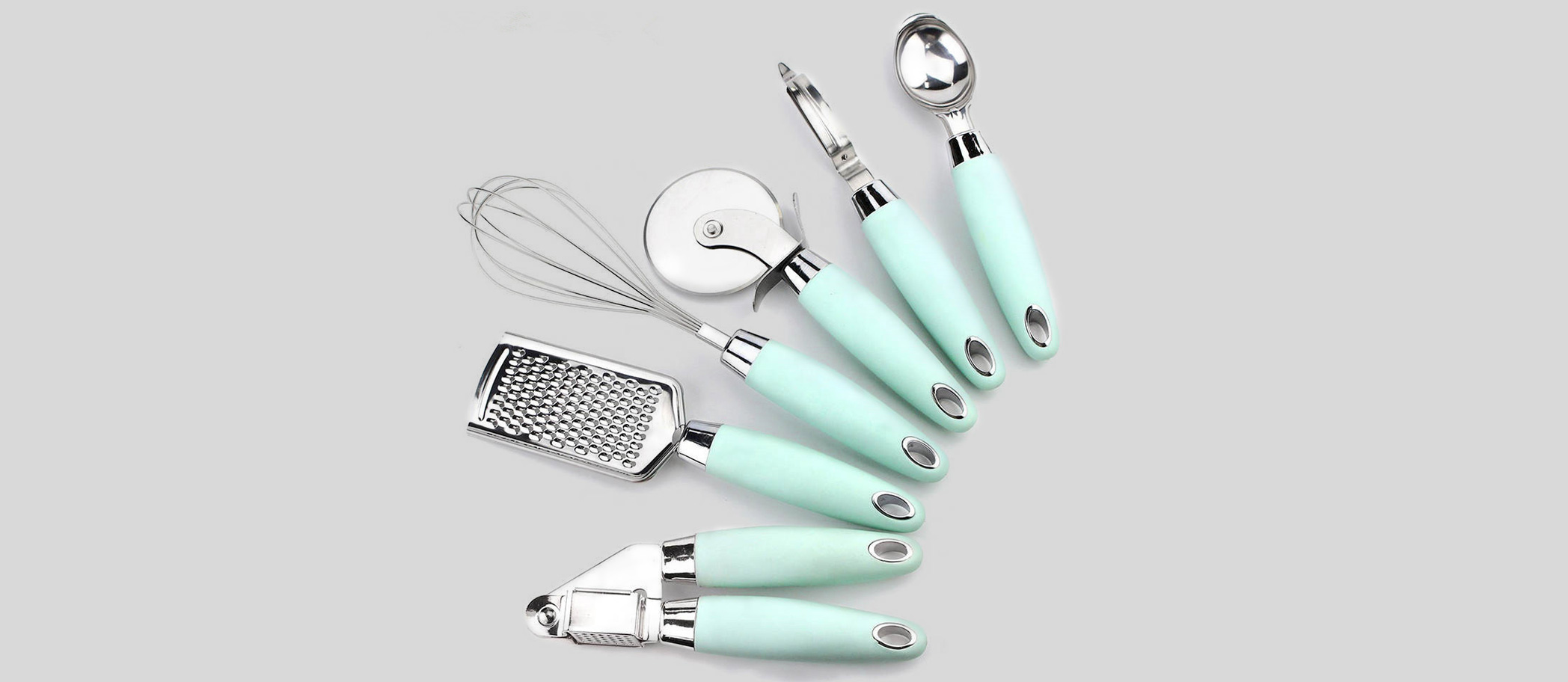 Kitchen gadget sets